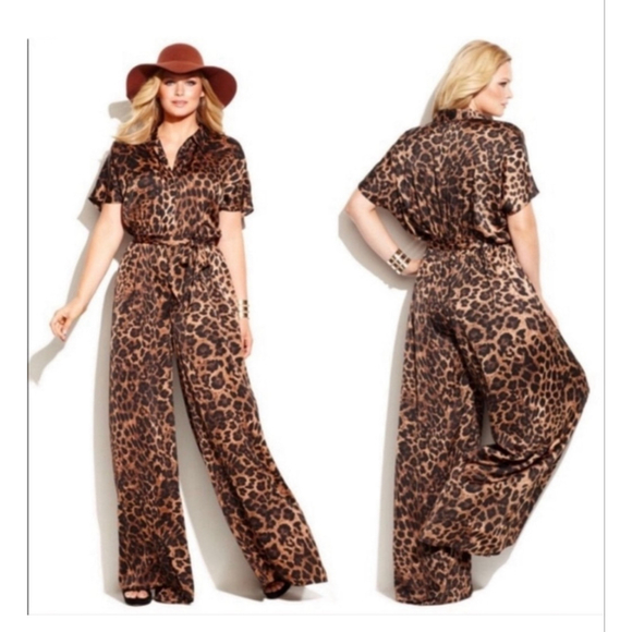 Michael Kors Pants - Michael Kors Leopard Print Wide Leg Jumpsuit XS Collared Button Front